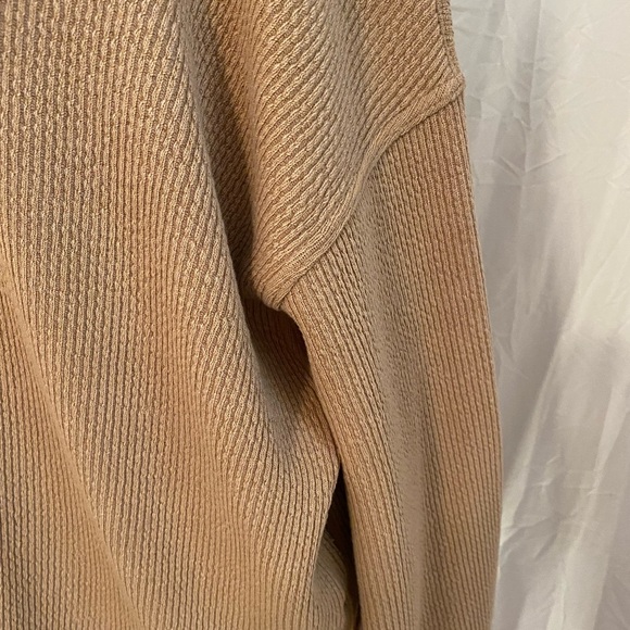 Aerie Tan V-Neck Women's Sweater - Picture 8 of 9
